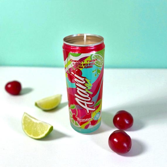 ceriseキャンディキャンドル Alani Nu Cherry Twist Candle: Recycled Energy Drink Can, Soy Wax