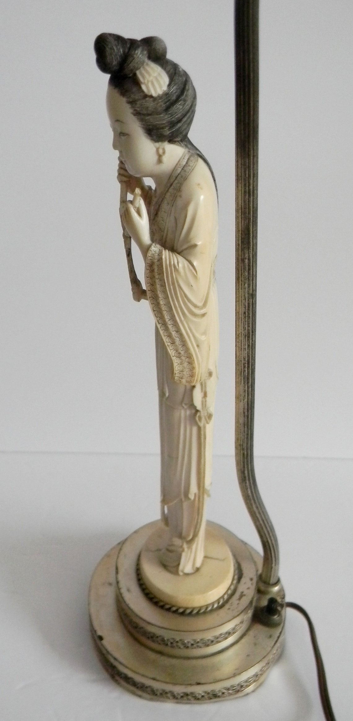 Figural vintage lamp with carved oriental woman figurine Etsy