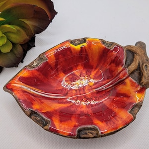 1962 Treasure Craft Leaf Ashtray Trinket Dish Red Drip Glaze Mid Century Mod Home Decor, Vintage Retro Kitsch MCM Decor, Vintage Tobacciana