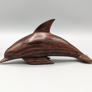 Vintage Dark Wood Dolphin Statue Sculpture Figurine, Vintage Ironwood Dolphin Art, Ocean Beach Home Decor, Dolphin Lover Gift, Dolphin Decor