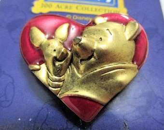 NOS Gold Winnie the Pooh and Piglet Red Heart Brooch Disney 100 Acre Wood Collection Enamel Lapel Pin Button Collectible Disneyana