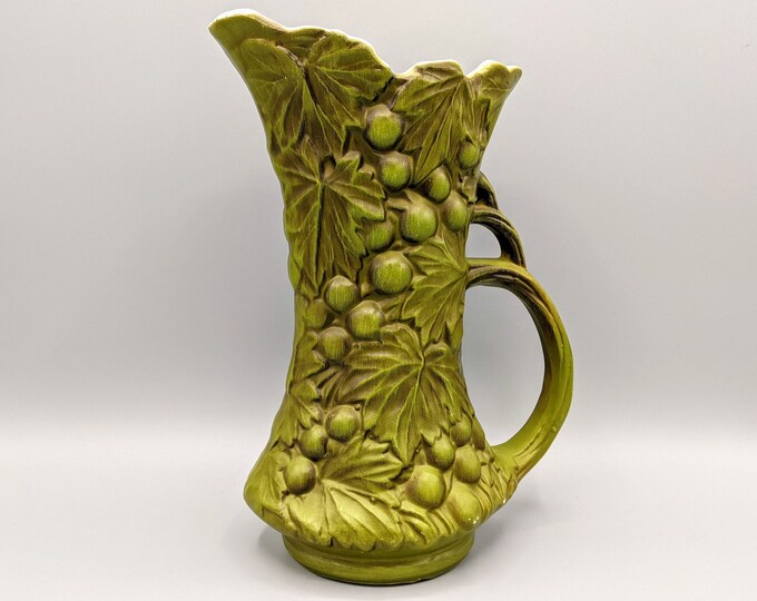 Vintage Mccoy Pottery Grape Vine Leaf Olive Green Pitcher Wine Carafe