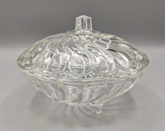 Vintage klare wirbelte Glas Deckel Candy Bowl Schüssel mit Füßen, Vintage Footed Candy Bowl mit Deckel, verzierte Glas Wohnkultur, Housewarming Geschenk