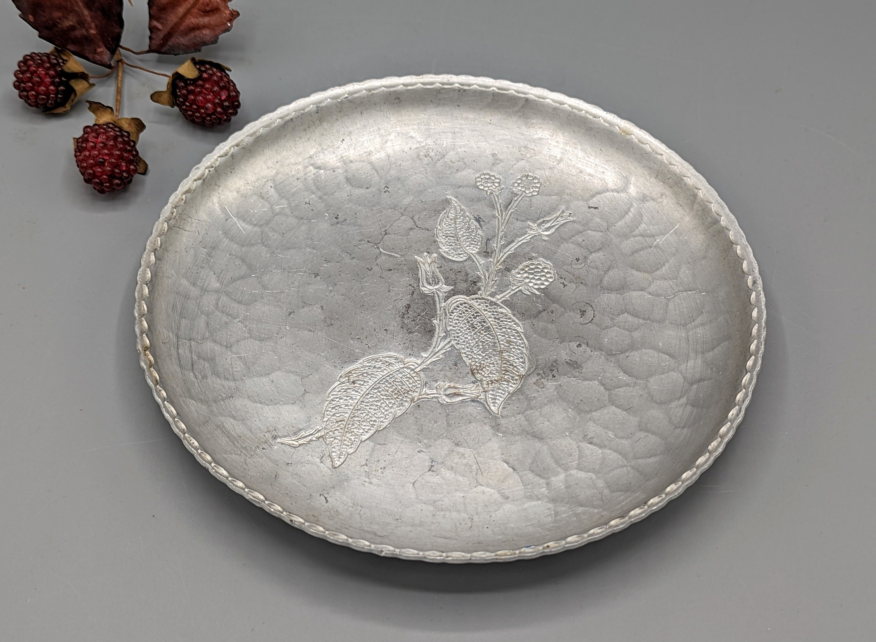 Vintage Flowering Raspberry Hand Hammered Aluminum Plate Tray