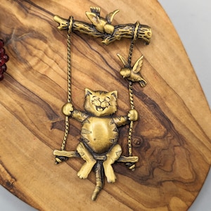 Vintage Happy Cat on Tree Swing Figural Gold Tone Metal Brooch Lapel Pin by JJ Jonette, Vintage Cat Costume Jewelry, Cute Cat Lover Gift