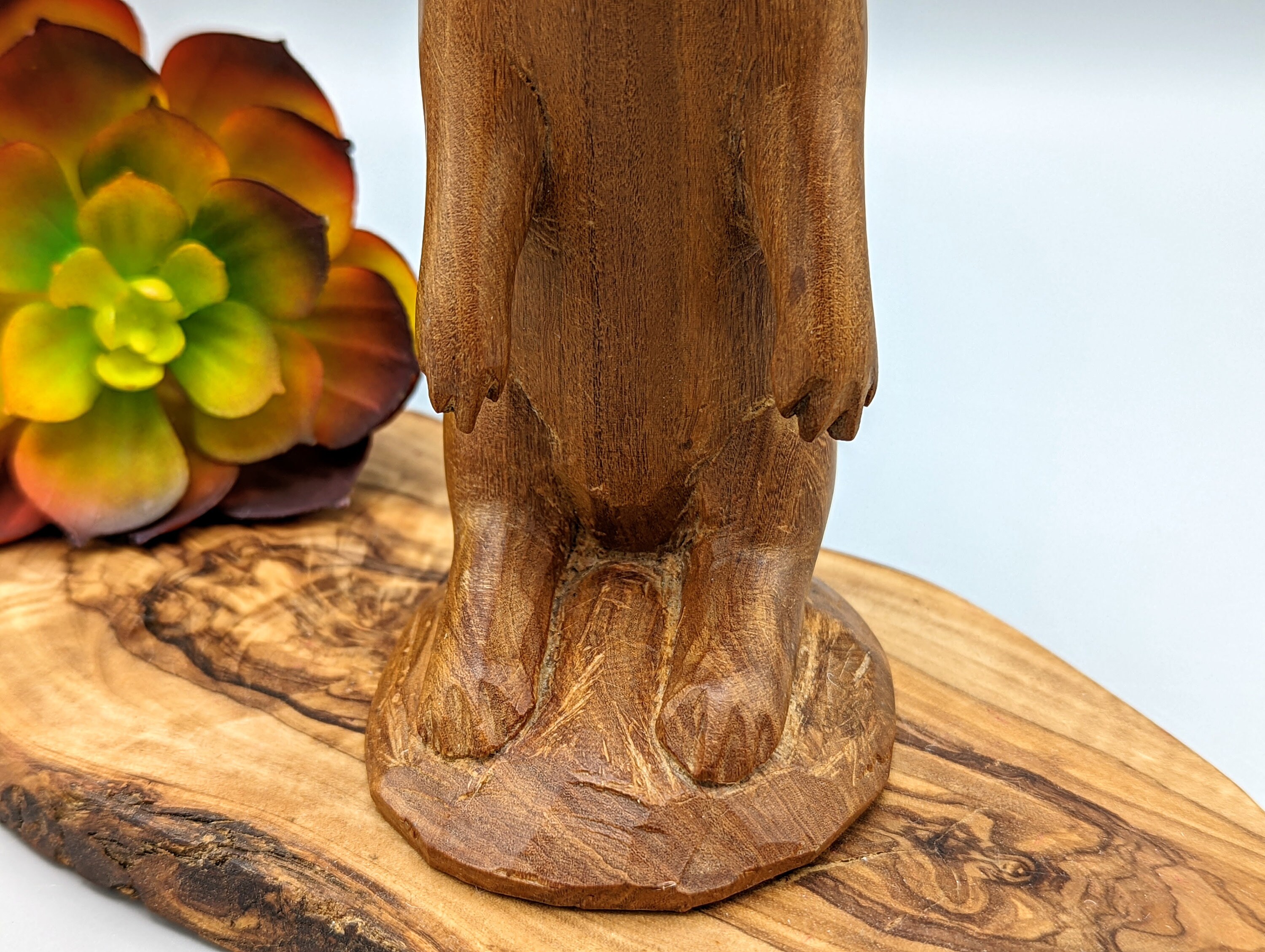 Statue d'ours grizzli sculptée à la main en bois, sculpture d'art, cabane  de lodge rustique, extérieur, intérieur, décoration d'accent, décoration -   Canada