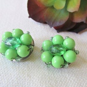 Mid Century Mod Flower Green Beaded Clip On Earrings Made in Hong Kong, Vintage 1960s Mod Green Spring Flower Statement Clip On Earrings