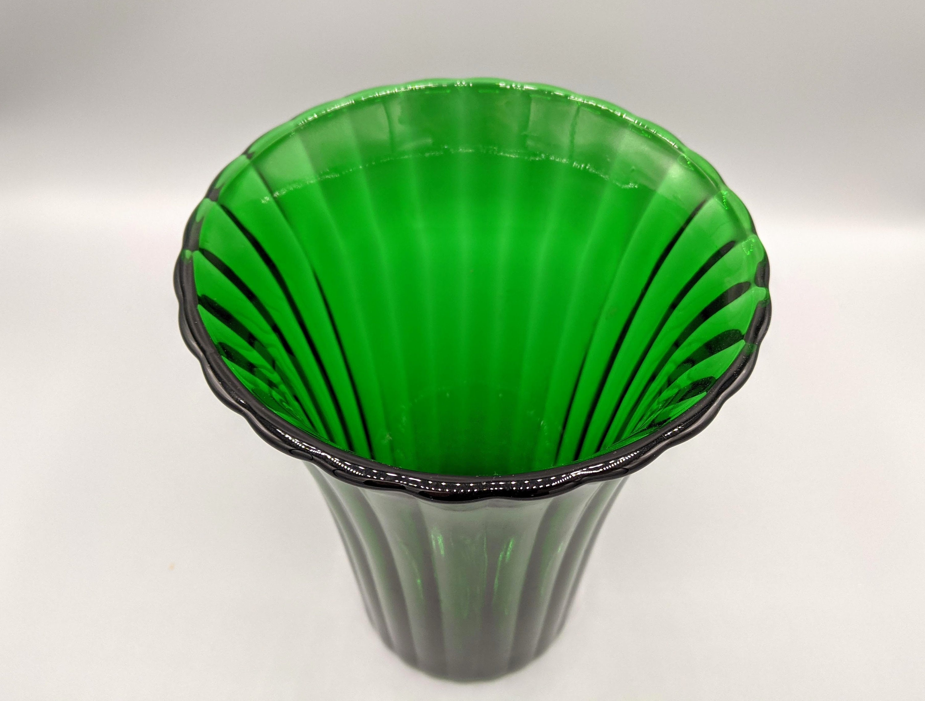 Vintage Green Glass Fluted Vase With Scalloped Rim Napco Etsy