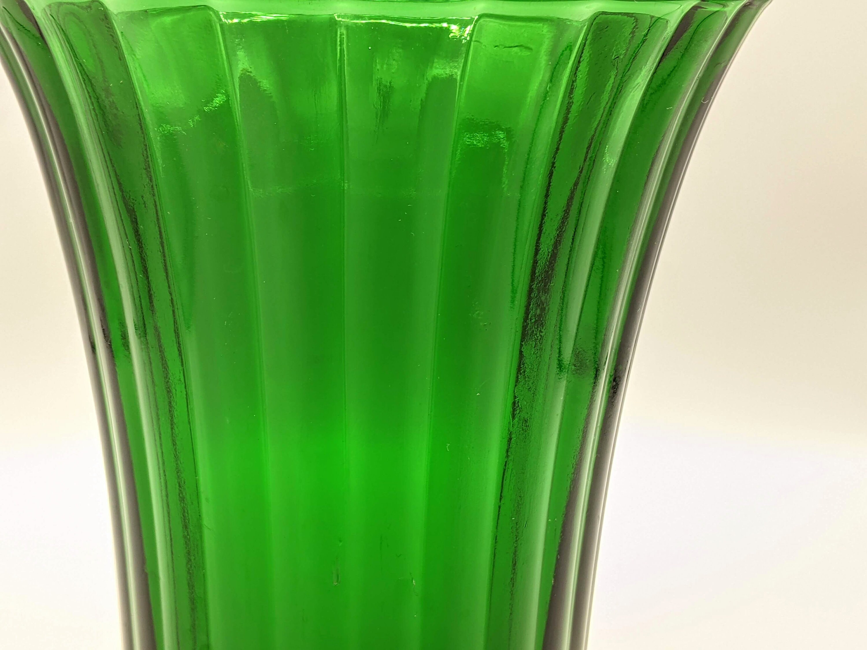 Vintage Green Glass Fluted Vase With Scalloped Rim Napco Etsy