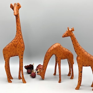 Vintage Set of 3 Hand Carved Wood Giraffe Sculptures Figurines Folk Art, Vintage Giraffe Decor, African Animal Art Decor, Giraffe Lover Gift