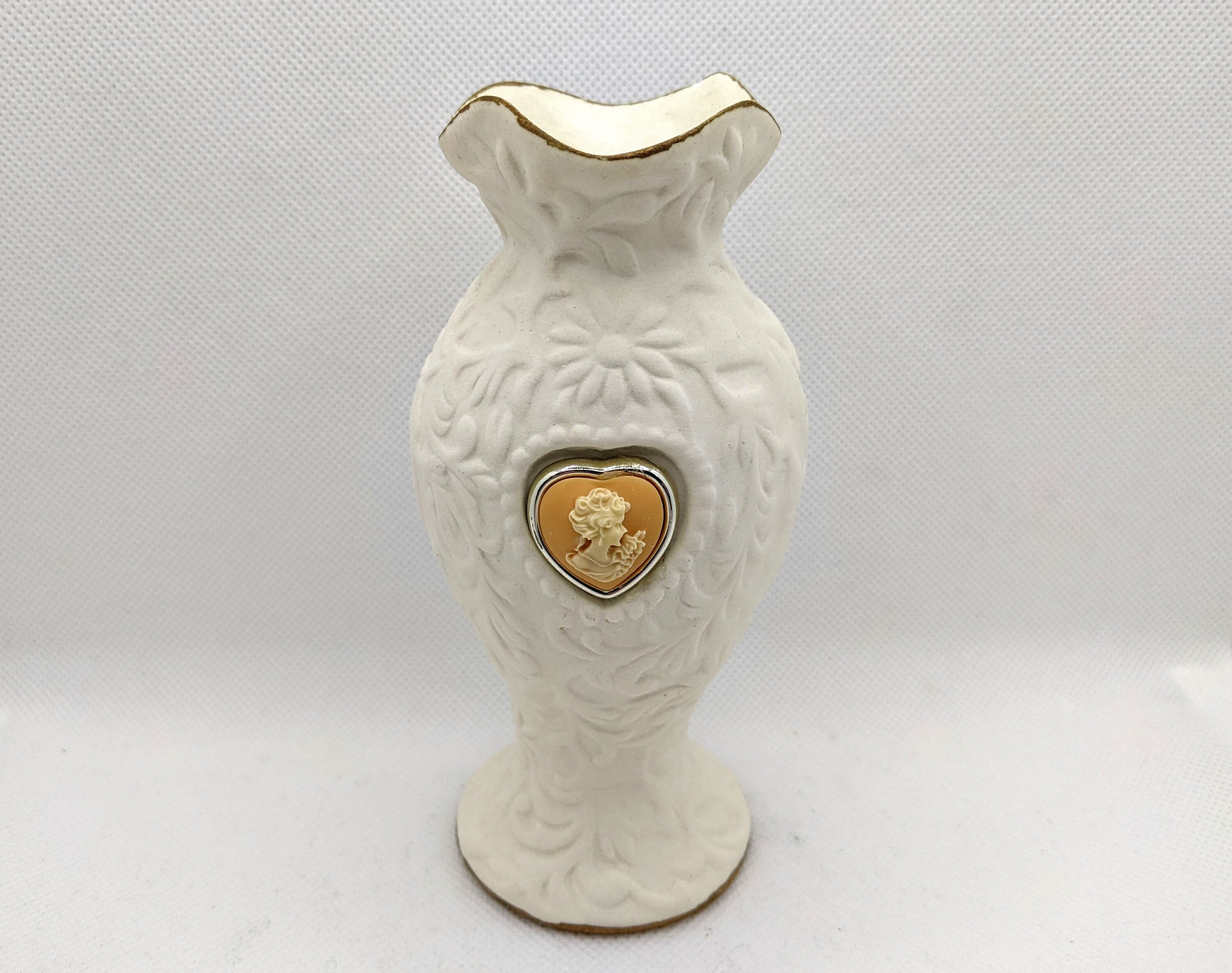 Antique Wallace Porcelain Bisque Floral Bud Vase with Heart Shaped Cameo Detail, Vintage Cameo Bud Vase, Romantic Home Decor, Gift for Her