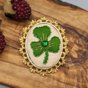Vintage Shamrock with Green Rhinestone Hand Embroidered Pendant Brooch, Vintage Green Clover Irish Costume Jewelry, Ireland Jewelry Gift