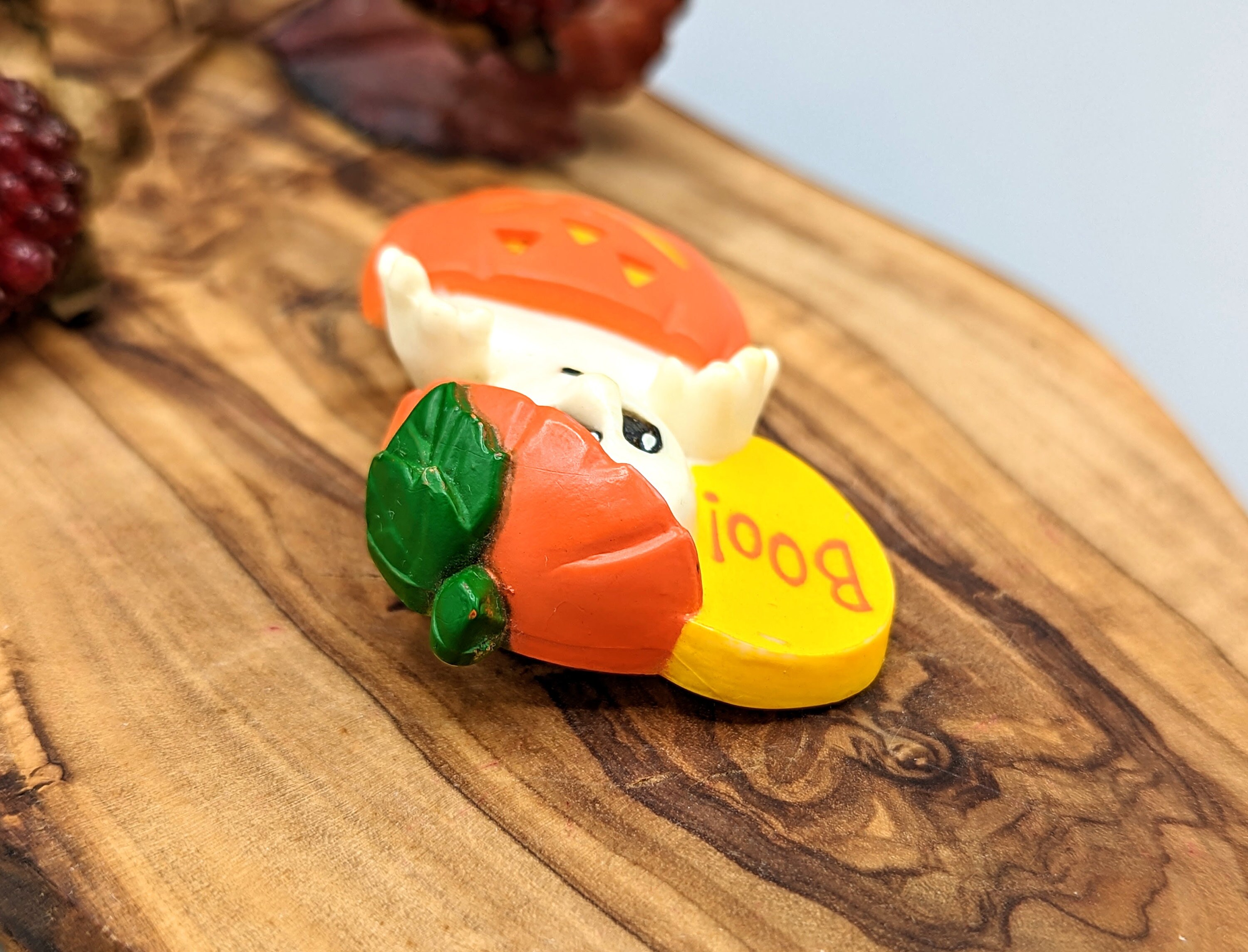 Vintage 1990s Hallmark Ghost in Pumpkin BOO Halloween Pin Pinback ...