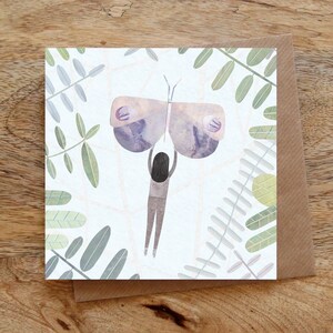 Wenskaart VLINDER MEISJE, Botanische kaart, Vlinderkaart, Botanische illustratie, Natuur, Meisje, Geïllustreerd, Collage, Leeg, Verjaardag