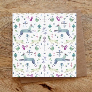 Wenskaart VOLKHERTEN, botanische kaart, hertenkaart, kaart met wilde dieren, blauw, natuur, volks, konijn, collage, geïllustreerd, blanco, verjaardag