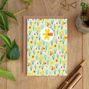 NARZISSE, Grußkarte, Narzisse, Musterkarte, Frühlingskarte, botanische Karte, Collage, Blumen, British Flowers