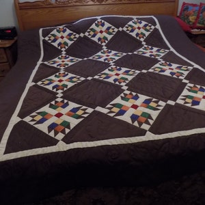 Brown Bear Paw quilt 69 x86 inches