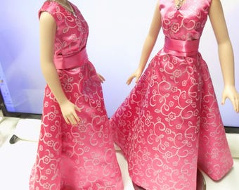 Glittery Hot Pink Satin 18-in dress + Free necklace- fits Tonner 18-in Kitty Collier