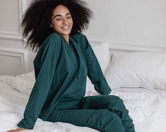 Comfy Cotton Pajama Set, Women Sleepwear, Comfortable Home Clothes, Emerald Lounge Wear, Women’s Pajama Set, Dark Green Soft Shirt & Pants
