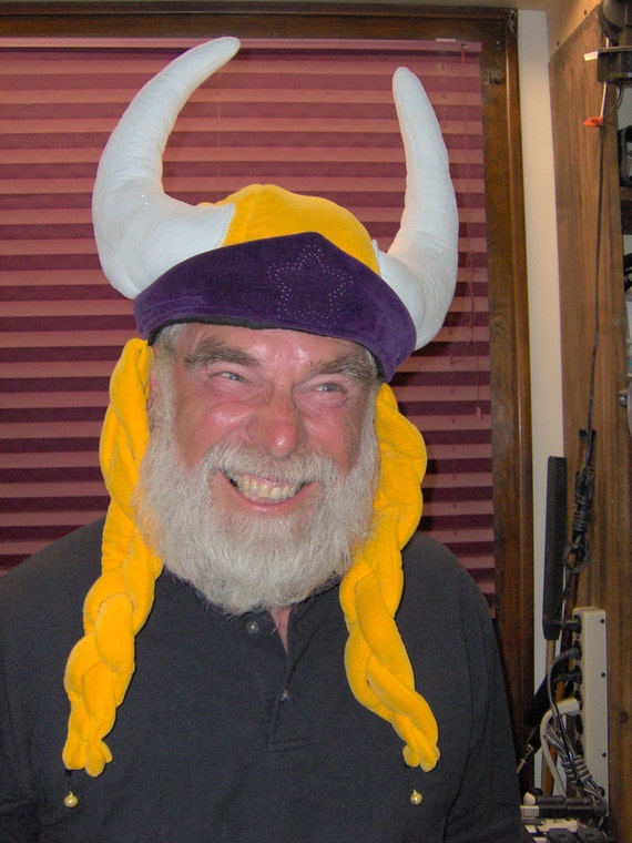 minnesota vikings helga hat