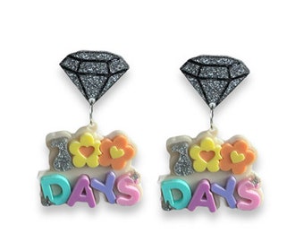 teacher 100 days earrings