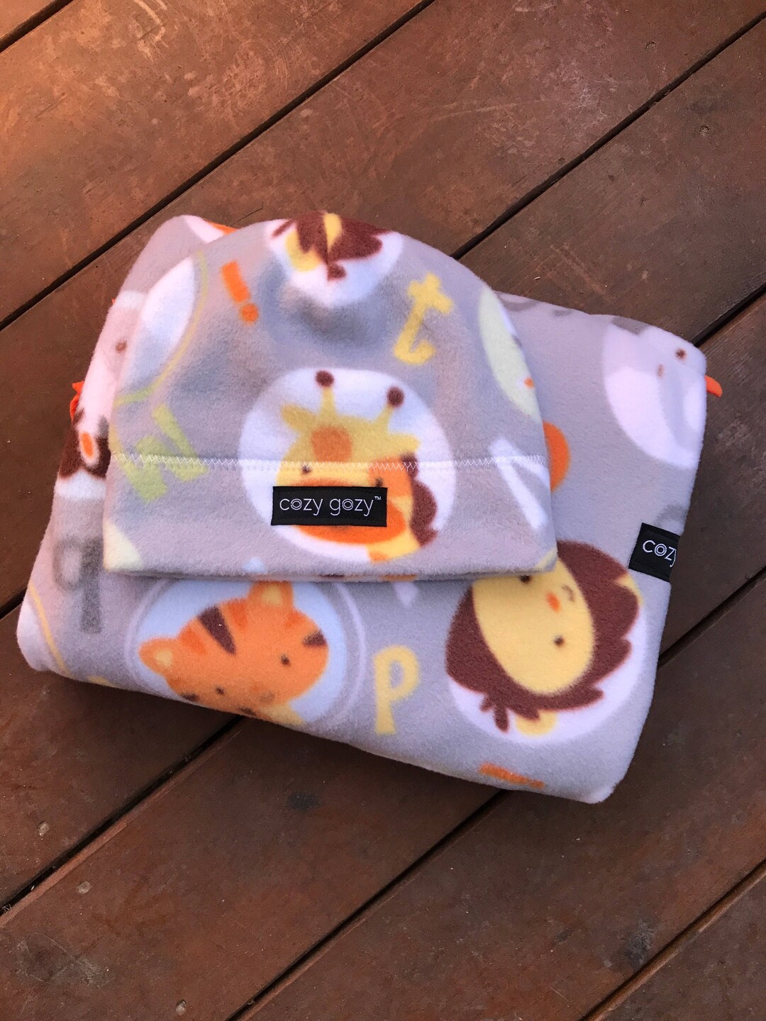 Car Seat Ponchos ABC Animals Cozy Gozy Travel Capes Are Warm Winter Kid