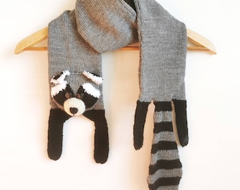 Badger Knitted Scarf