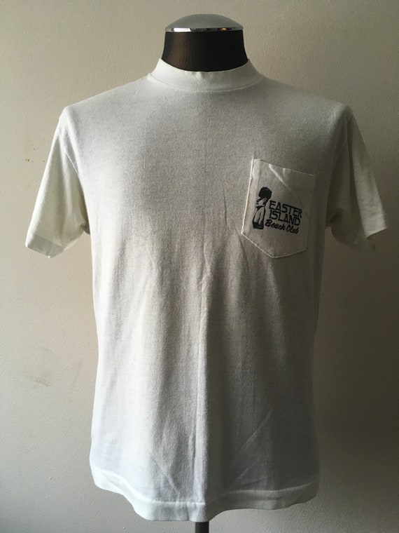 Plage de Club l’île de Pâques Club de T Shirt 1980 ' s soleil Sportswear Inc. aborigènes grand Made in USA 50/50 53692b Plage de Club l’île de Pâques Club de T Shirt 1980 ' s soleil Sportswear Inc. aborigènes grand Made in USA 50/50 53692b