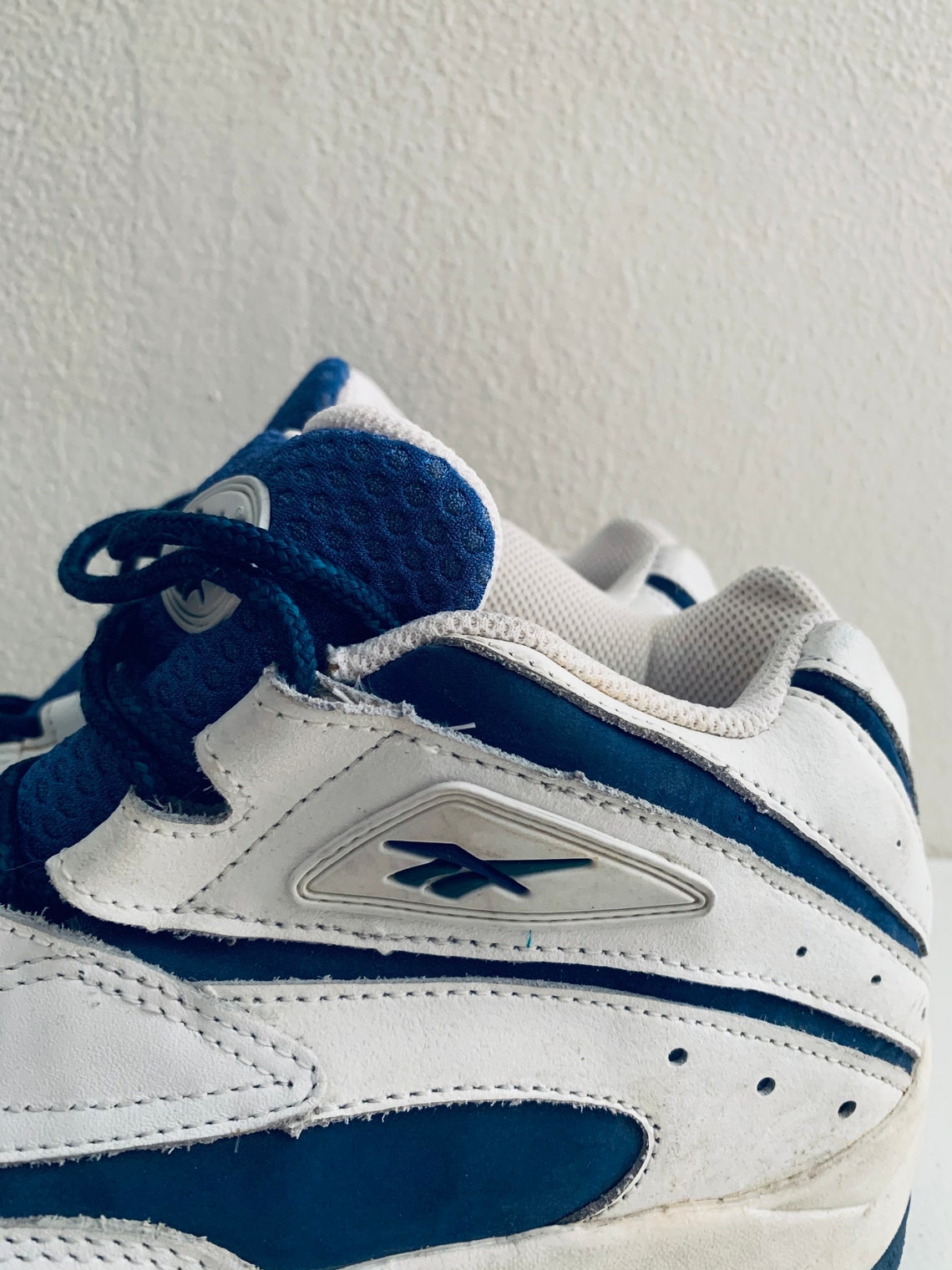 reebok hexalite basketball shoes