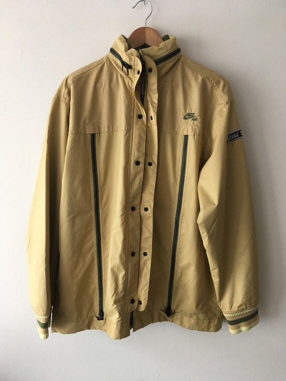 nike green jacket