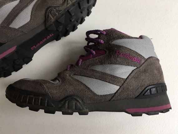 Reebok Hiking Boots 90's Pink size 9 | Etsy