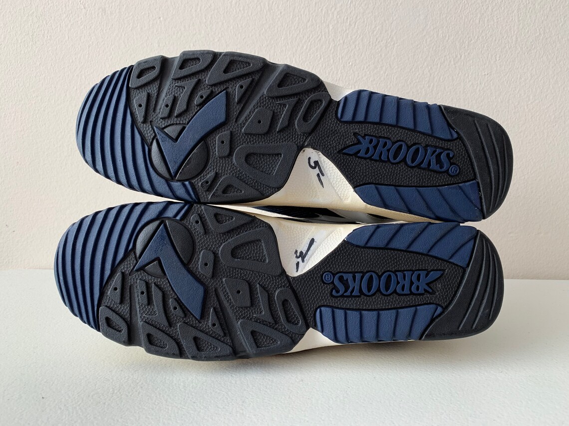 Brooks Balance Cross Trainer Low Shoe 90s Deadstock Size 13 Etsy