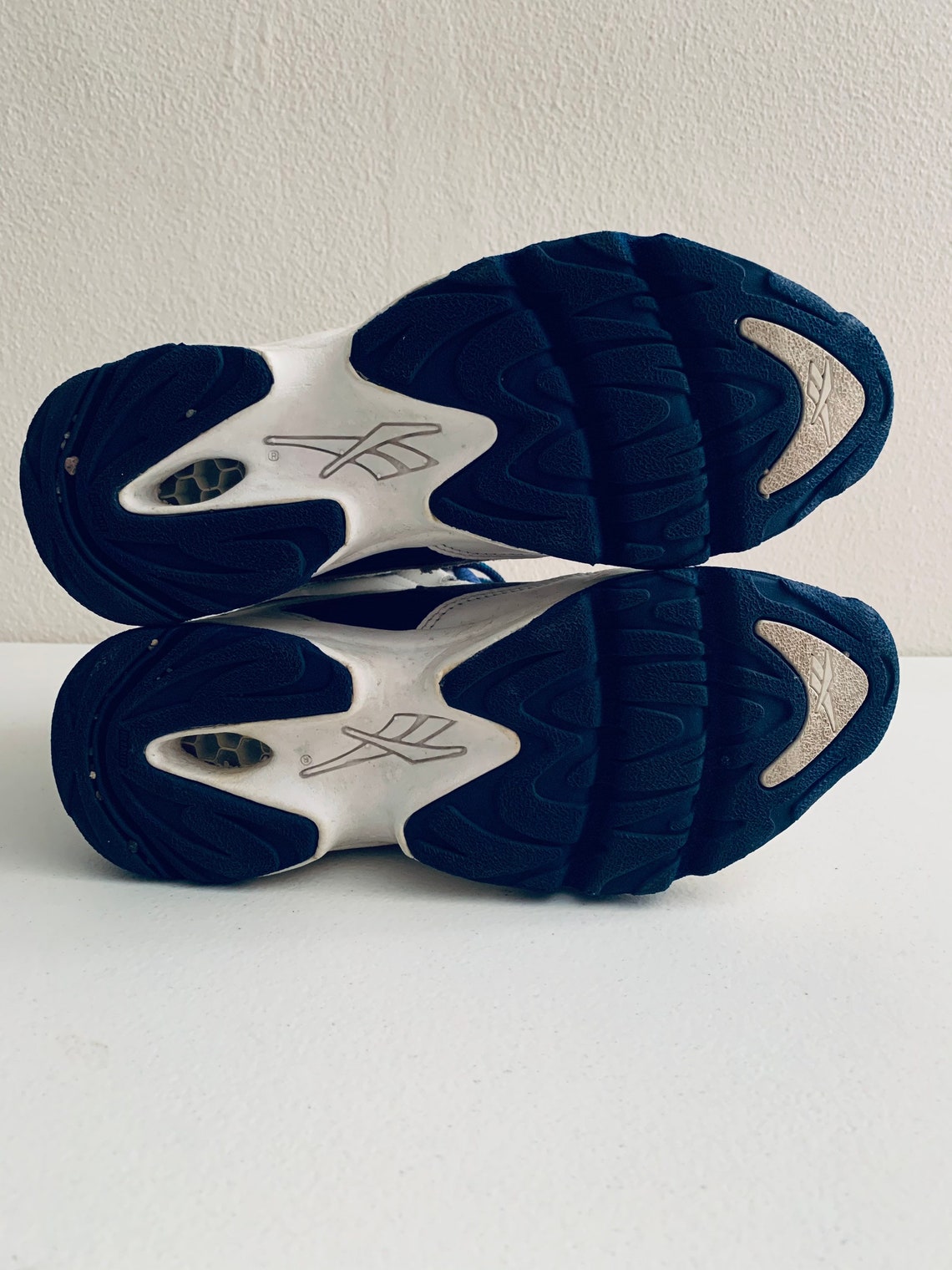 reebok hexalite basketball shoes