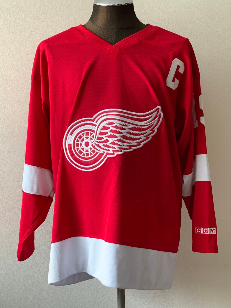 detroit vintage jersey