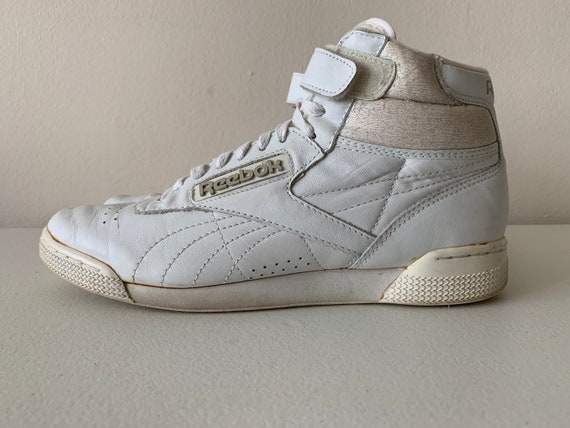 reebok classic strap