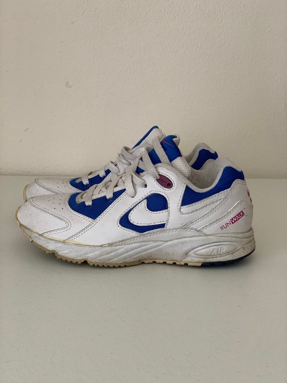 Nike Air Run Walk 90s Sneaker - image 1