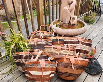 Handgefertigte Fair-Trade-Strandtasche aus gewebtem Sisal