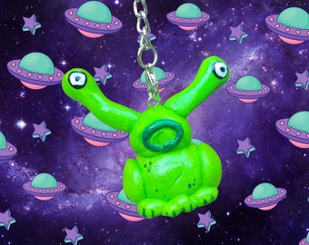 Hi, How Are You Keychain- Alien keychain - Clay figurine - Space gift - Daniel Johnston