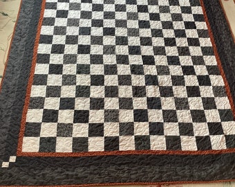 homemade  quilt 81x94 checkered BLOCKS