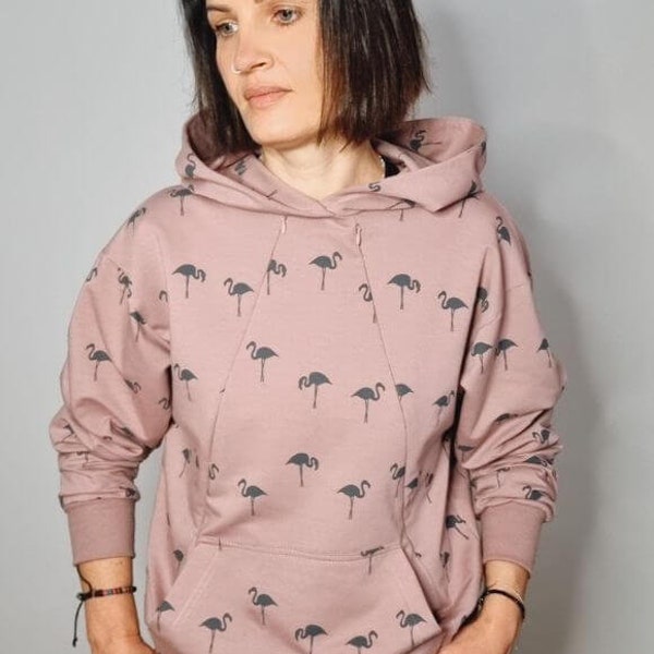 Still-Hoodie. Handgefertigter Kapuzenpullover, stillfreundliche Kleidung aus FLAMINGO Baumwolle. Umstandsmode.