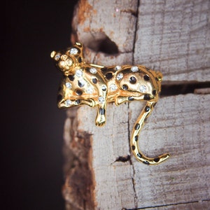 Leopard Brooch antique vintage styled, bridesmaid, rhinestone diamante, wedding, mothers gift, men lapel, enamel, hijab #5606