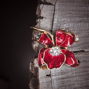 Orchid Brooch antique vintage styled, bridesmaid, rhinestone diamante, wedding, mothers gift, men lapel, enamel, hijab #5516