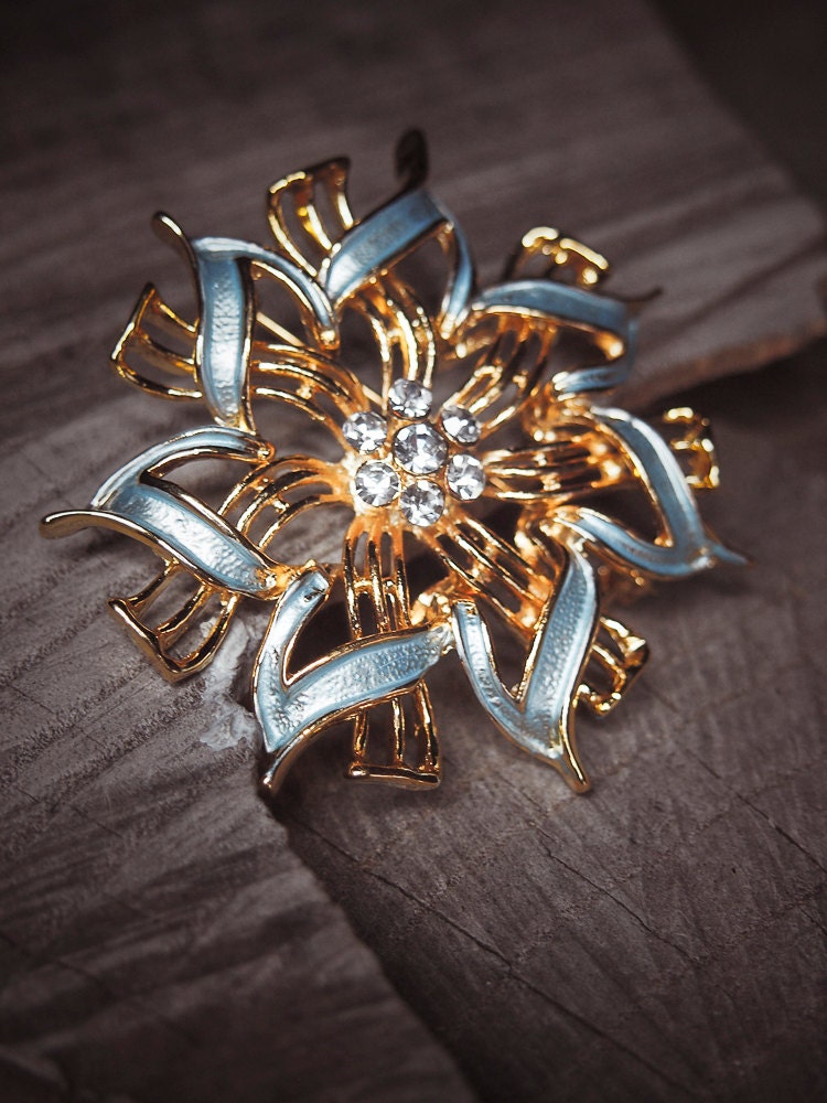 Long Rosette Bow Brooch Satin