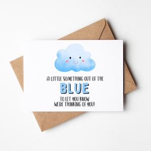 Quelque chose hors de la carte de sympathie bleue | Carte de vœux nuage | Je pense à toi | Carte panier-cadeau | Guérissez bientôt | Carte imprimable