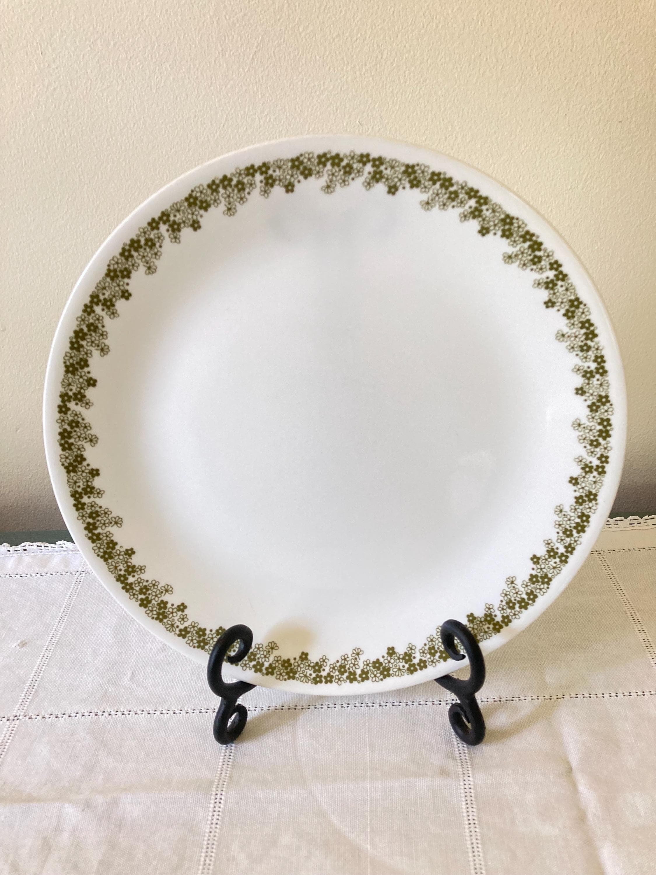 Pyrex Corelle Crazy Daisy / Spring Blossom Saucers, Dinner Plate