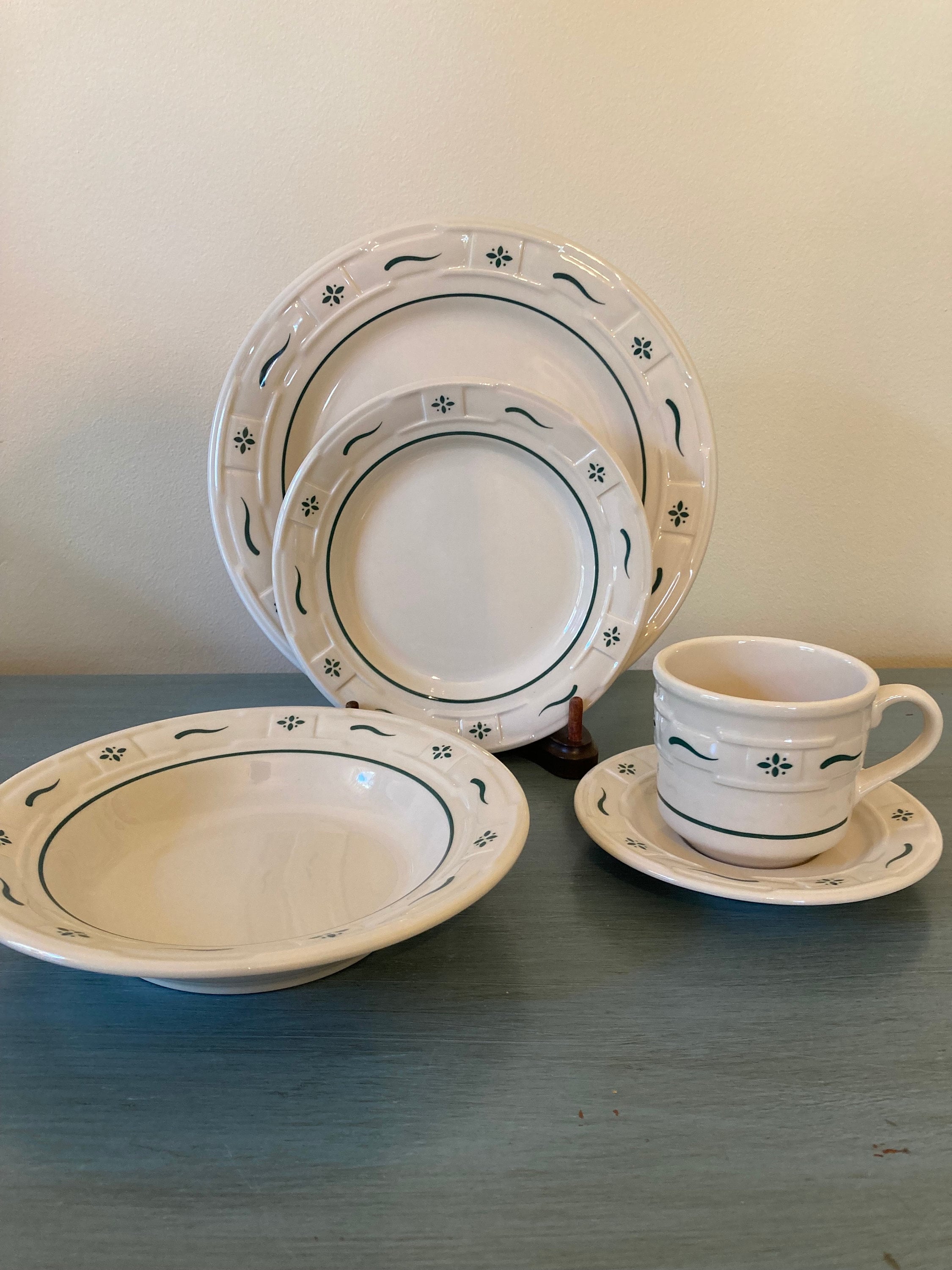 LOT 82: Longaberger Pottery: Dish Collection