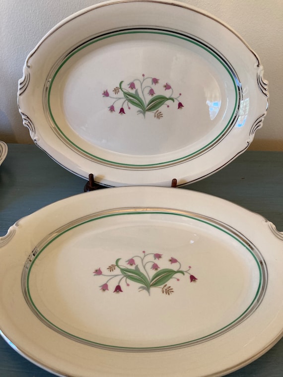 Syracuse Old Ivory Coralbel China Plates, Fruit Bowls, Sugar Bowl