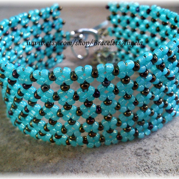 Bracelet, handmade  beadwork, flat bracelet with Japanese Miyuki glass seed beads and Czech seed beads. (#277)
