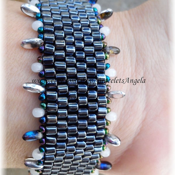 Bracelet, handmade  beadwork, flat bracelet, Miyuki Delica tube Beads, drop beads, dagger beads. (#276)