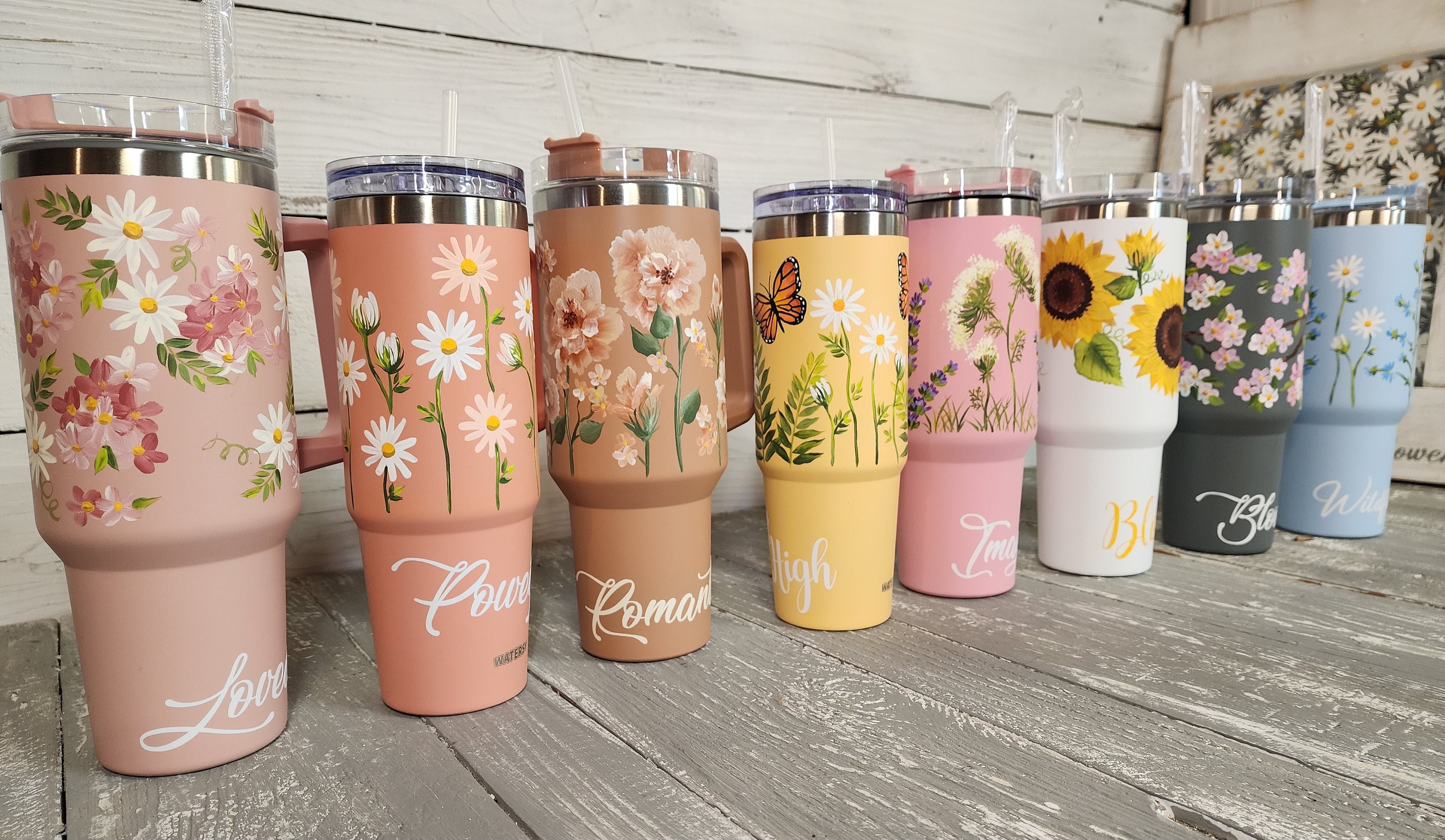 Tan neutral 40oz tumbler with handle,Women's Christmas Gift, Stanley Dupe  with hand painted flowers, Romantic, one of a kind floral design, water